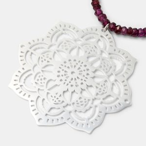 Mehndi Mandala & Rose Garnet Beaded Necklace